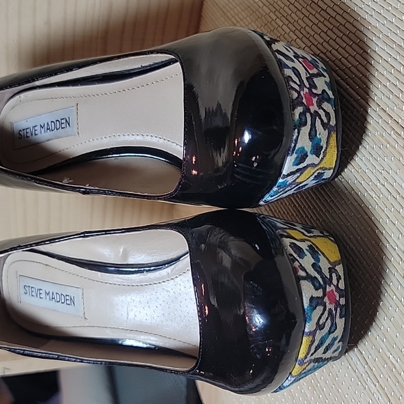 Steve Madden sz8.5 Gavon Black Patent and Multi Color Platform Wedge - Picture 7 of 11